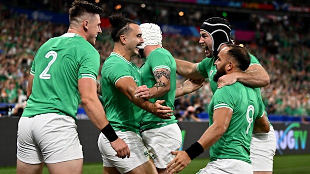 James Lowe of Ireland celebrates with teammates.