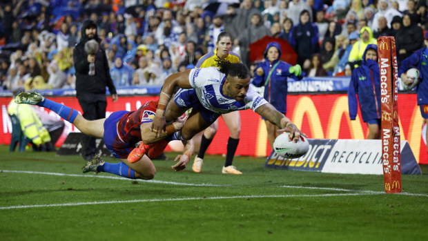Bulldogs winger Josh Addo-Carr scoring his second try of the night against Newcastle.