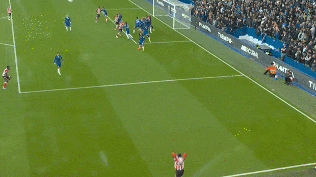 Brentford score from a Michael Kayode throw in.