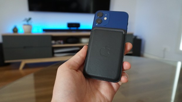 iPhone 12 mini v max