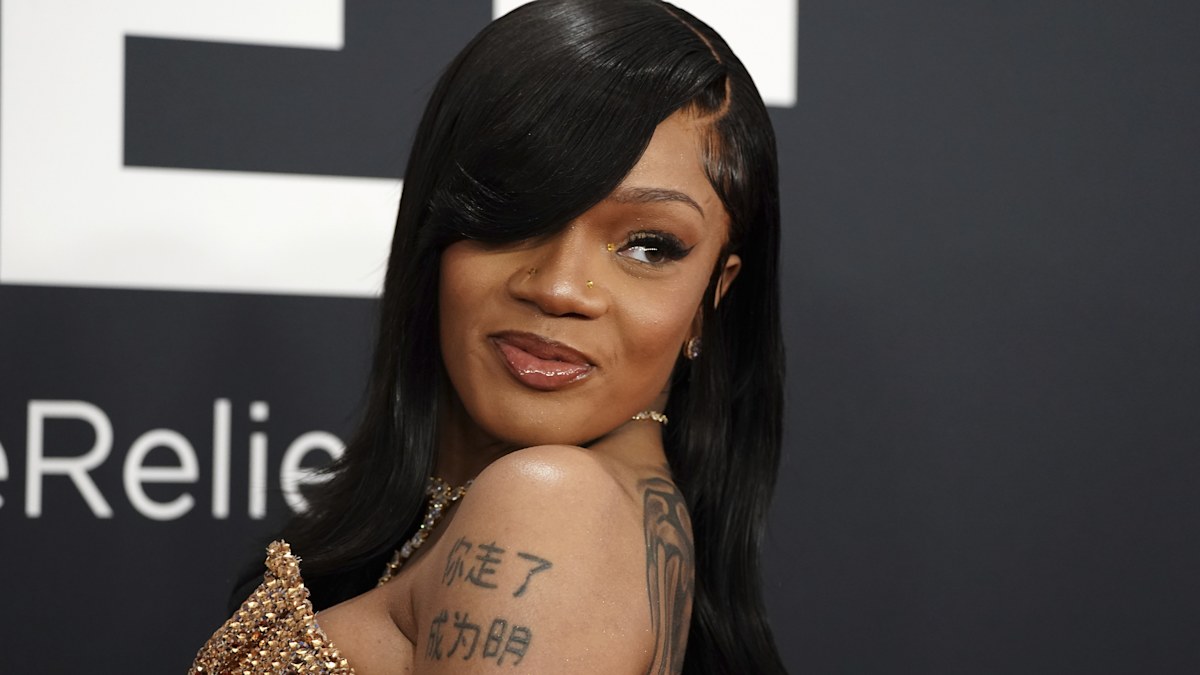 Rapper GloRilla arrested on drugs charges after police investigate ...