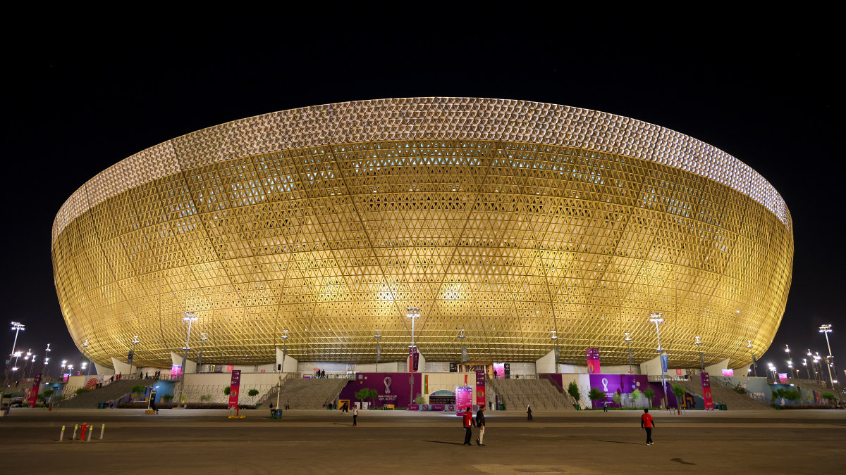 FIFA World Cup 2022: Migrant worker dies after fall at Lusail Stadium ...