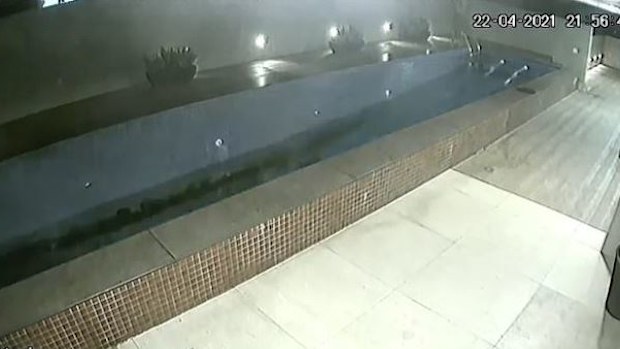 Brazil pool collapse