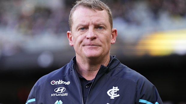 MELBOURNE, AUSTRALIA - JUNE 30: Michael Voss, Senior Coach of the Blues looks on during the round 16 AFL match between Richmond Tigers and Carlton Blues at Melbourne Cricket Ground, on June 30, 2024, in Melbourne, Australia. (Photo by Daniel Pockett/Getty Images)