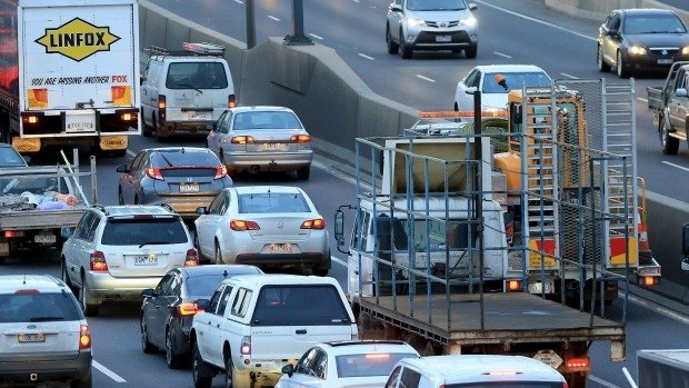 A crash on the Bruce Highway at Murrumba Downs caused "traffic mayhem" on Sunday.