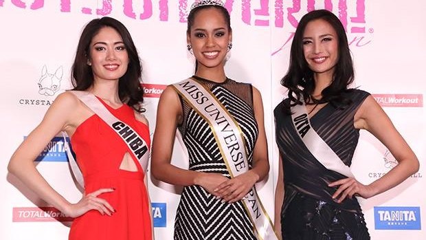 Miss Universe Japan: Ariana Miyamoto poses with other contestants.