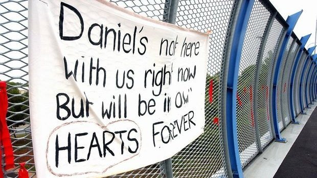 Daniel Morcombe sign on Keil Mountain Overpass at Woombye.