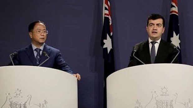 Huang Xiangmo and Sam Dastyari at a press conference for the Chinese community in Sydney on July 17, 2016.