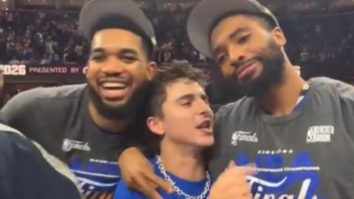 Pandemonium as Hollywood star celebrates historic NBA victory