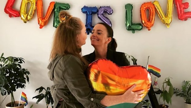 Co-workers who fell in love on a work trip