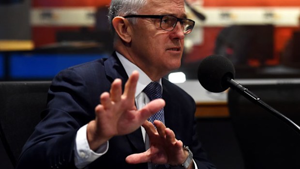Malcolm Turnbull in the 3AW studios in Melbourne. (AAP)