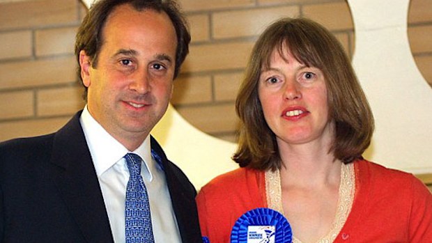 Brooks Newmark with his wife Lucy in 2005. (Getty)