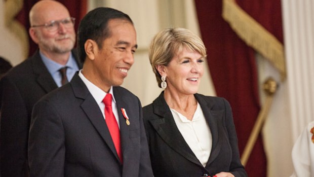 Joko Widodo with foreign minister Julie Bishop. (AAP)