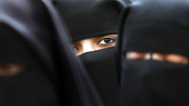 al-Khanssaa Brigade, an all-female branch of Islamic State, have released a document detailing how women are expected to live in the Islamic State 'caliphate'. (Getty)