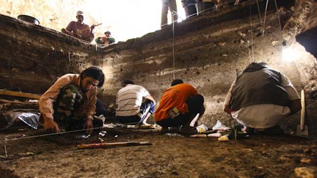 Archaeologists in 2012 at the Flores dig site. (AAP)