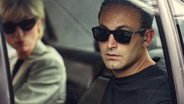 Elizabeth Debicki as Diana, Khalid Abdalla as Dodi Fayed in Season 6 of The Crown