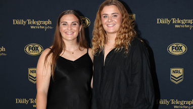 Iconic sisters