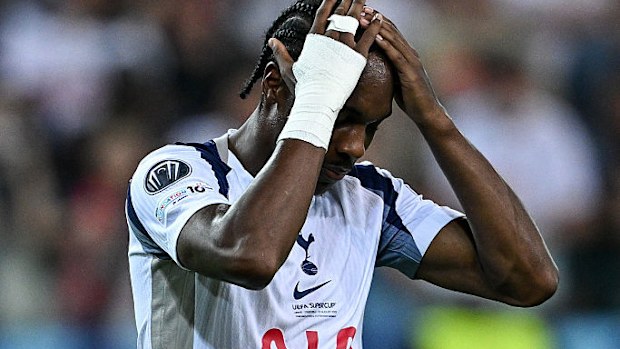 Las matemáticas de Tottenham, Dell, se perdieron el tiro de penalización decisivo.