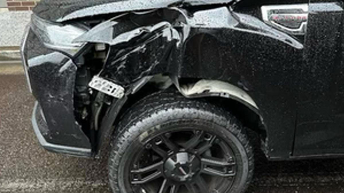 Two men charged after alleged road rage incident in Sydney's west ...