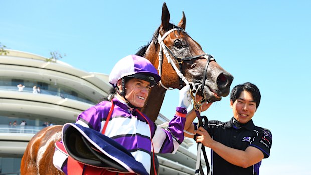 Black Caviar has died.
