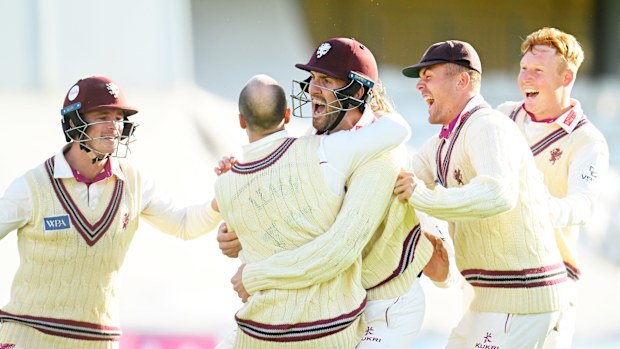 Jack Leach of Somerset celebrates the wicket of Dan Worrall of Surrey with team mates to win the match during Day Four of the Vitality County Championship Division One match between Somerset and Surrey at The Cooper Associates County Ground on September 12, 2024 in Taunton, England. (Photo by Harry Trump/Getty Images)