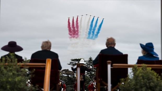 The Red Arrows fly over US President Donald Trump, King Charles III, Queen Camilla, and Melania Trump 