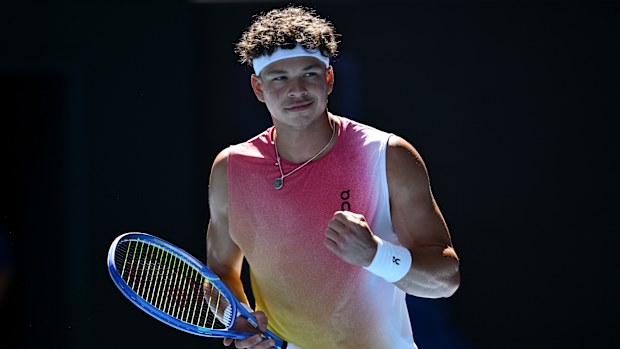 Australian Open 2025: Ben Shelton defeats Lorenzo Sonego in quarter ...