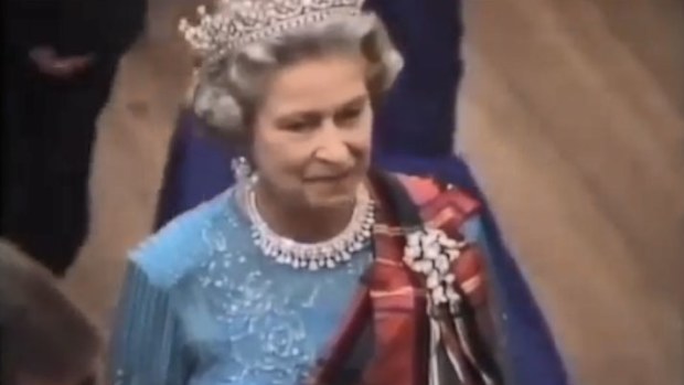 Queen Elizabeth dances in footage from Ghillies' Ball at Balmoral Castle