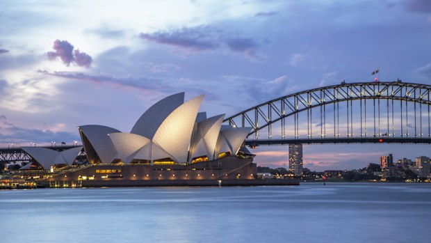 Sydney residents can expect sunny conditions on Saturday with a chance of light winds.