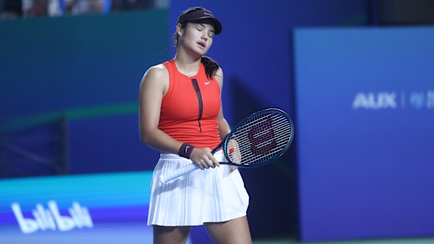 Emma Raducanu during the 2025 Ningbo Open.