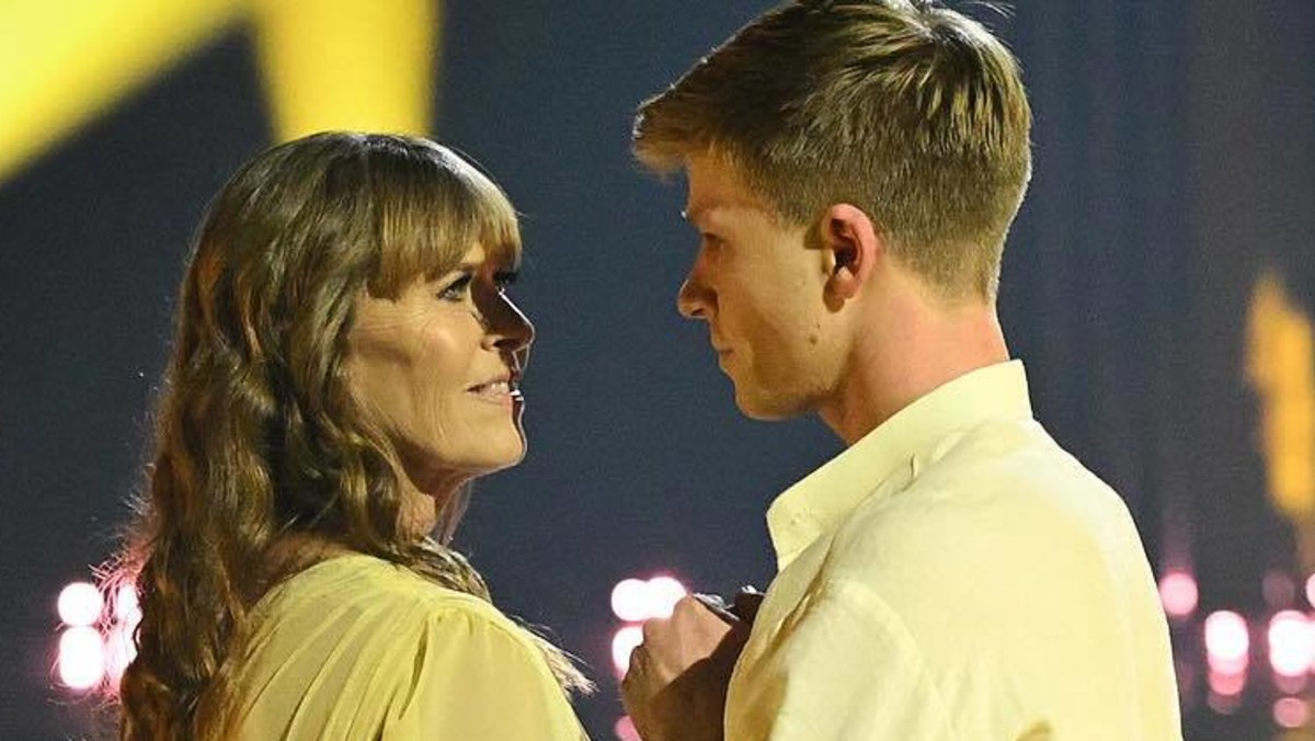 Robert Irwin: Rob's emotional tribute to mum Terri Irwin on Dancing ...