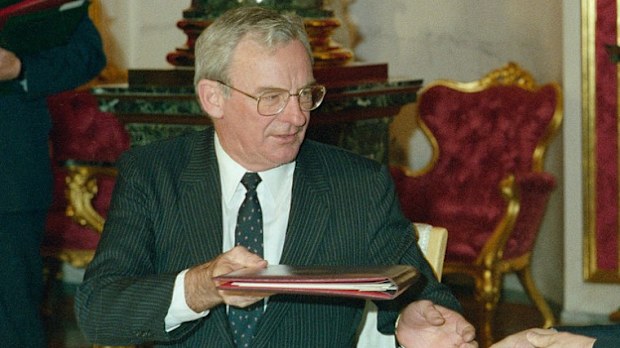 Former Labor leader and Governor General Bill Hayden has died at the age of 90.