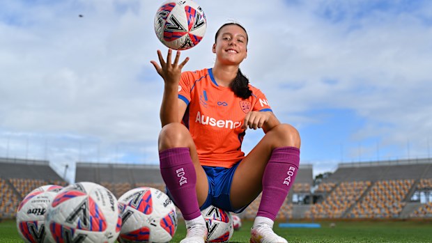 Isabela Hoyos of Brisbane poses during a portrait session at Queensland Sport and Athletics Centre on March 04, 2025 in Brisbane, Australia.