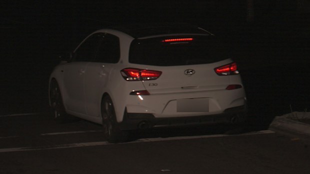 Car photographed with the allegedly stolen numberplates 