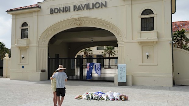 Bondi beach shooting Sydney