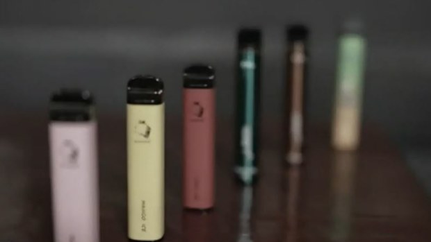 Deadly chemicals found in some vape liquids prompts warning as hospitalisations rise