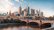 Melbourne doesn't have to drain your savings. 