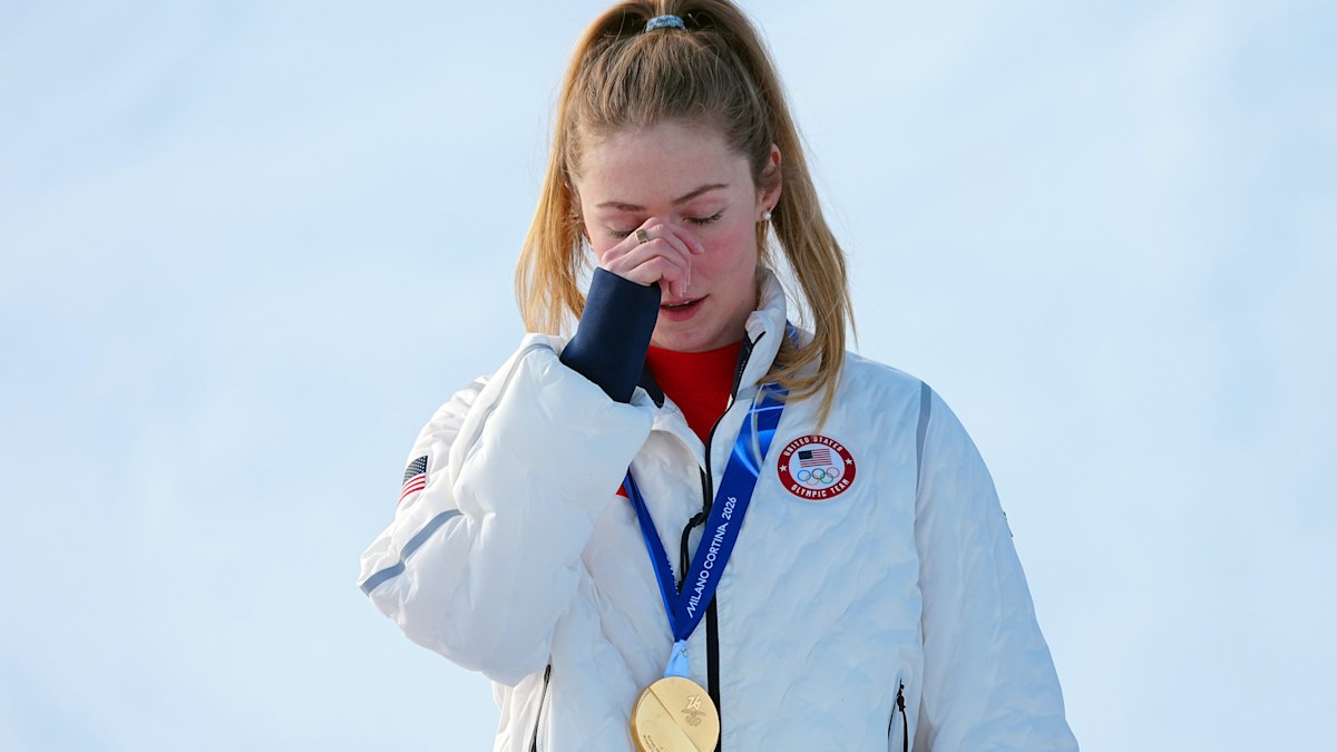 Mikaela Shiffrins emotionele eerbetoon aan haar overleden vader; gouden medaille
