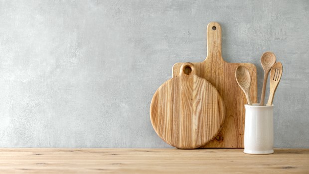 wooden cookware