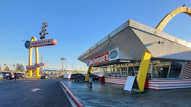 McDonald's Downey California Oldest restaurant