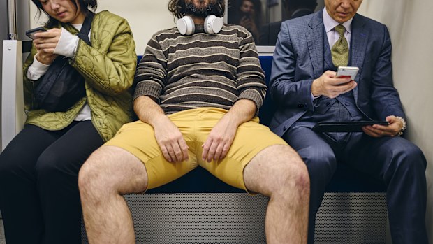 Manspreading