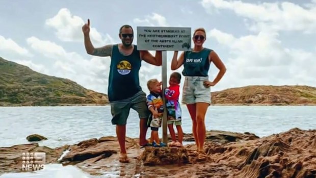 Ori Zavros, wife Lindsey and children Zane and Zoe are stranded in the Simpson Desert