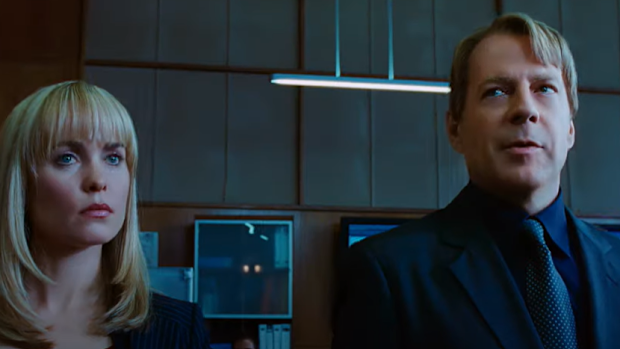 Radha Mitchell and Bruce Willis in Surrogates trailer