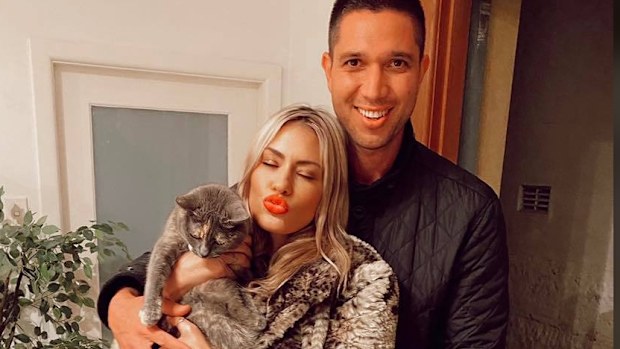 The owners of a cat missing in Sydney's eastern suburbs say they're in "absolute shock"  after the vet where it was being boarded admitted giving it to the wrong person by accident - who then let it outside.Katie Matthews and Bernardo Matuck from Queens Park near Bondi, took their cat, Tara, to Bondi Junction Vet Hospital to be cared for while they both went to see their families overseas.