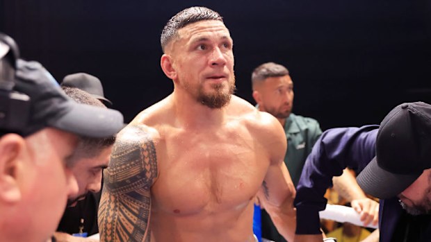 Sonny Bill Williams in his corner after his loss to Mark Hunt in 2022.