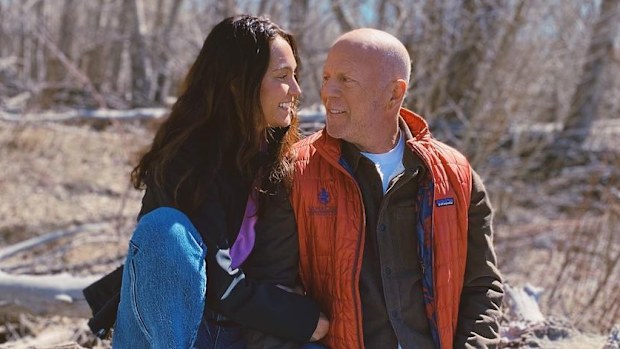 bruce willis wife support dementia diagnosis