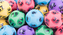 The all-important Powerball number was 17.