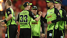 The Sydney Thunder downed the Melbourne Stars by 21 runs.