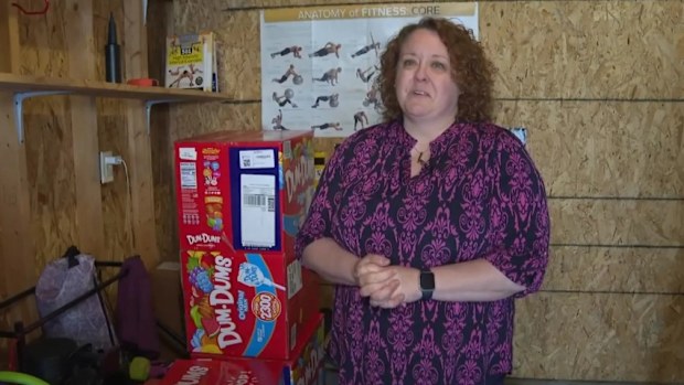 boy orders 70,000 lollipops using mothers credit card to share with friends