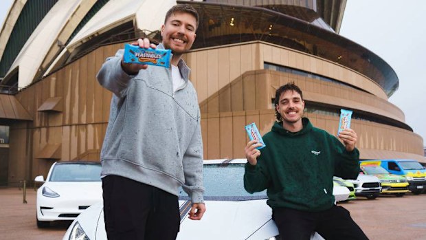 Content creator MrBeast has landed in Australia for the first time. Jimmy Donaldson has brought an exclusive sweepstakes to his dedicated Australian fanbase, offering consumers a chance to win a car when purchasing a new Feastables chocolate bar nationally.